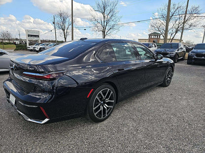 2025 BMW 7 Series 740i xDrive