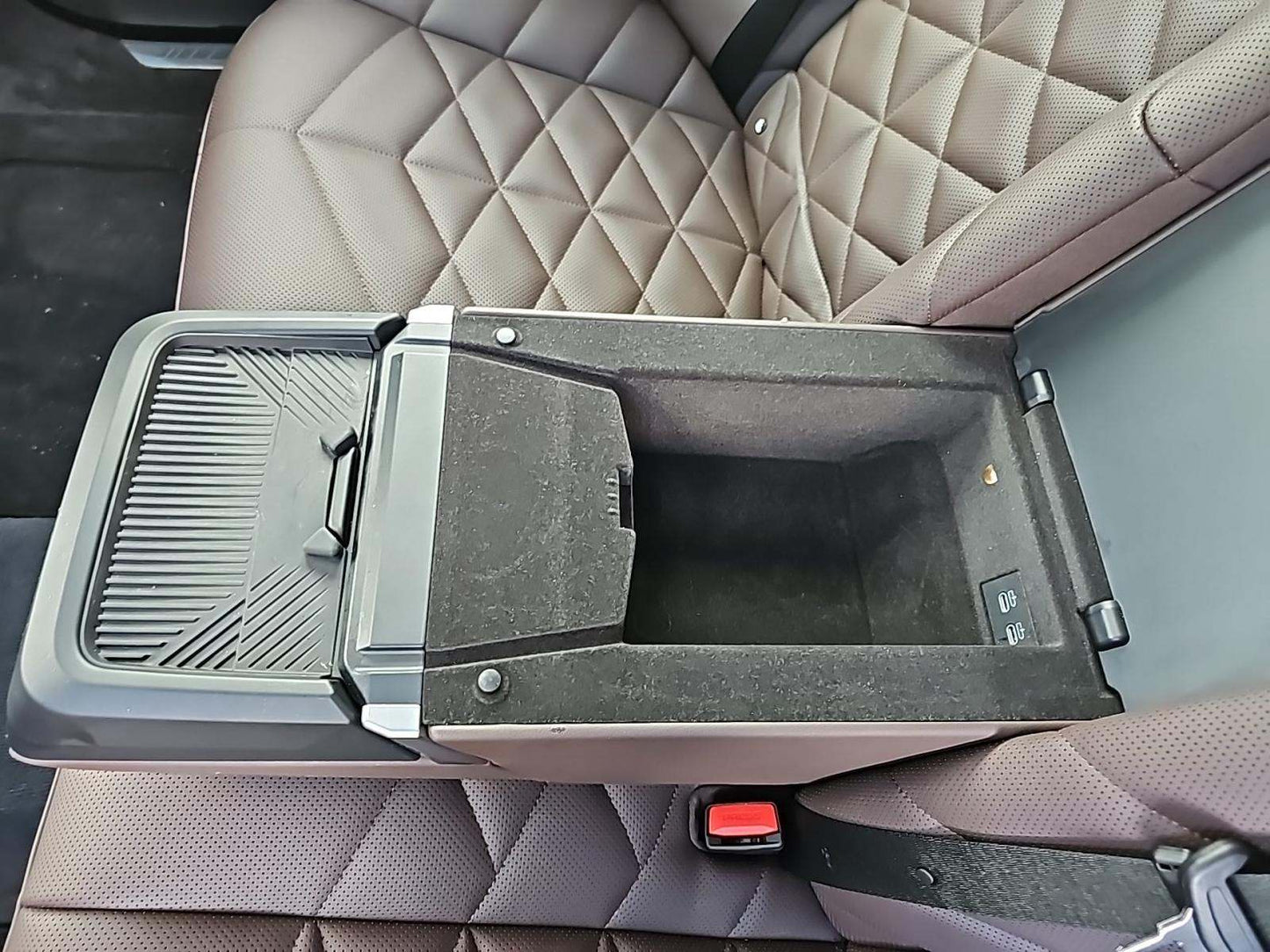 2025 BMW 7 Series 740i xDrive